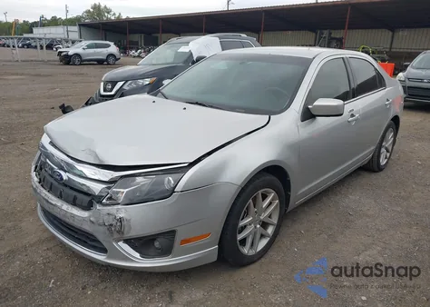 2011 Ford Fusion Sel z USA, uszkodzony, nr VIN 3FAHP0JG5BR330526